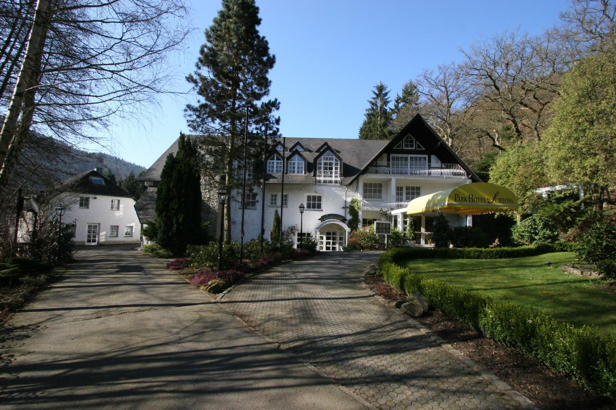 Park Hotel Am Schloss Ettringen  Esterno foto